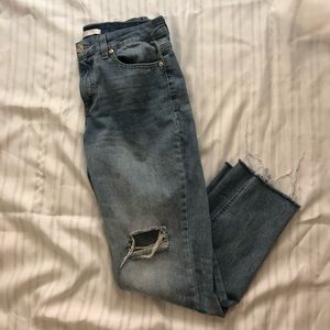 3/$15 Skinny Ankle Distressed Jeans